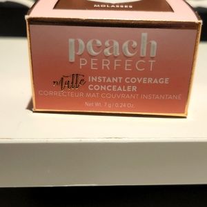 Too Faced Peach Perfect Concealer